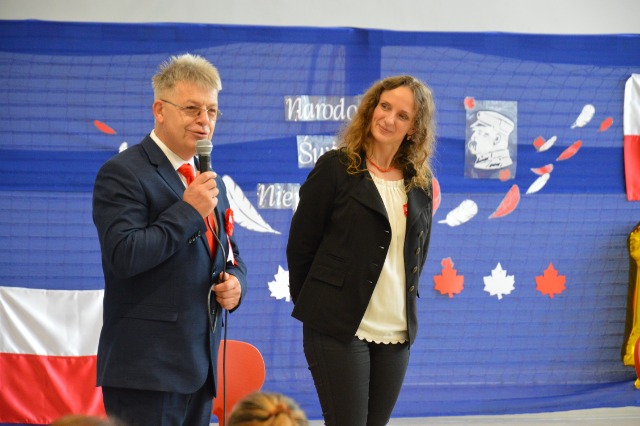 SP Sokołowiec - Uroczysta Akademia z okazji Odzyskania Niepodległości przez Polskę