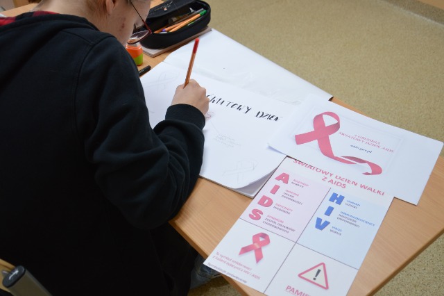 SP Sokołowiec - Światowy Dzień Walki z AIDS