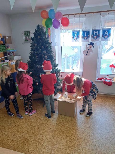 SP Sokołowiec - Świąteczny tydzień w Przedszkolu