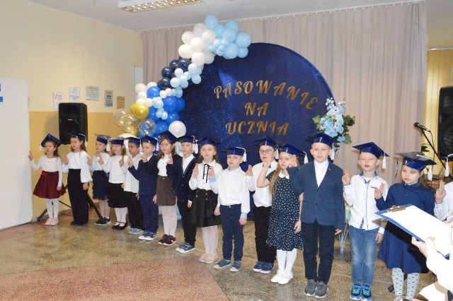 SP Sokołowiec - PASOWANIE NA UCZNIÓW…