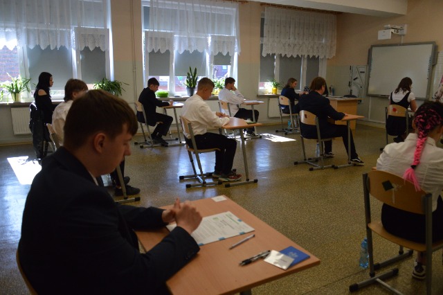 SP Sokołowiec - Egzaminy ósmoklasistów rozpoczęte….