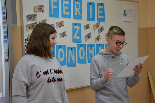 SP Sokołowiec - Ferie rozpoczęliśmy z EKONOMIĄ