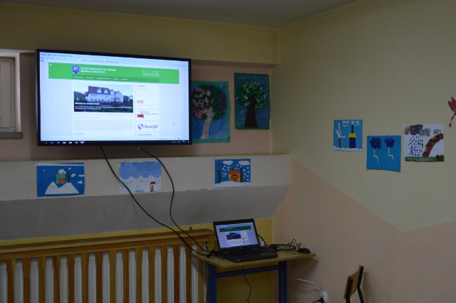 SP Sokołowiec - Zajęcia w nowej pracowni komputerowej…