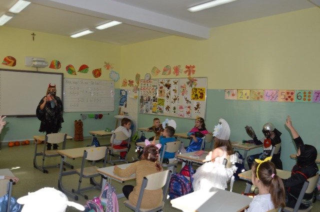 SP Sokołowiec - DZIEŃ POSTACI Z BAJEK ….