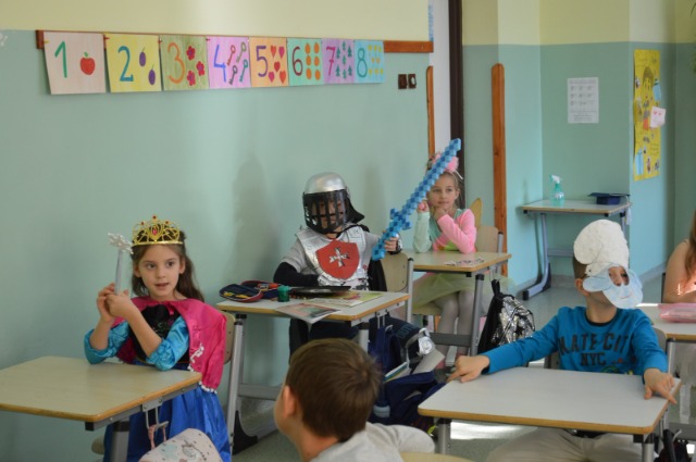 SP Sokołowiec - DZIEŃ POSTACI Z BAJEK ….