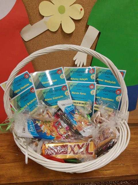 SP Sokołowiec - Kolejny sukces młodych plastyków .........