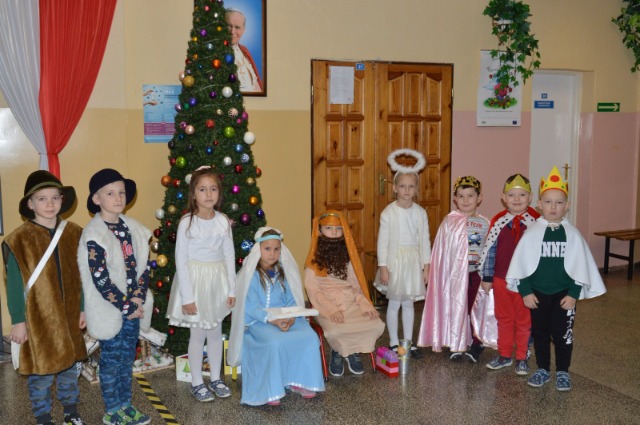 SP Sokołowiec - Jasełka w przedszkolu....