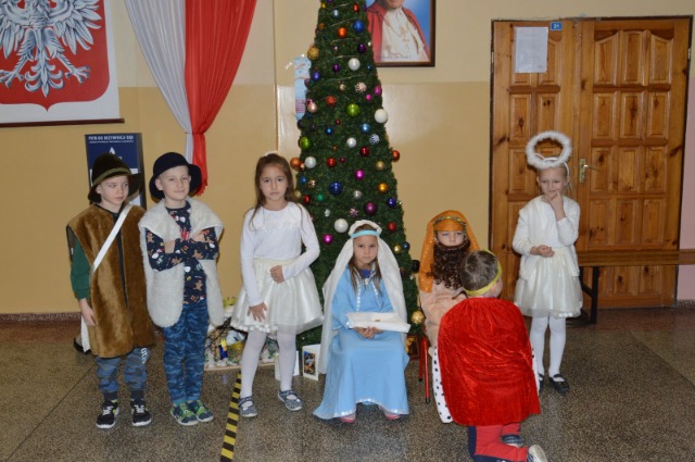 SP Sokołowiec - Jasełka w przedszkolu....