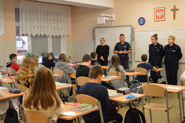 SP Sokołowiec - POLICJA w szkole …