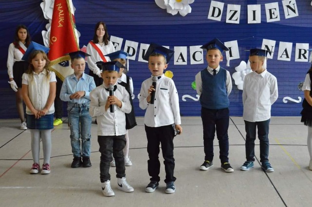 SP Sokołowiec - Ślubowanie uczniów klasy pierwszej