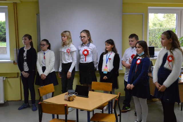 SP Sokołowiec - ŚwiętujeMY! – „KOŁO MŁODYCH ROBOTYKÓW”….