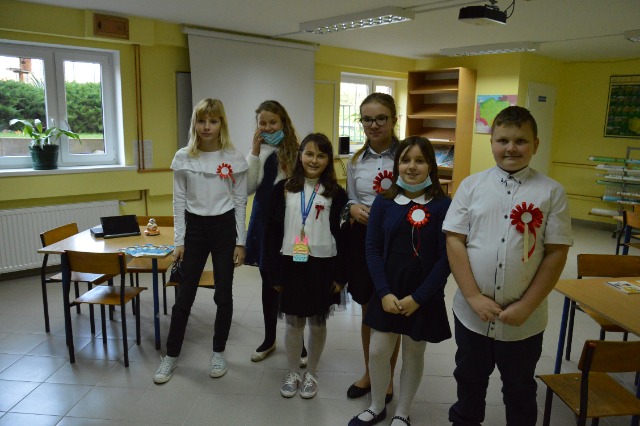 SP Sokołowiec - ŚwiętujeMY! – „KOŁO MŁODYCH ROBOTYKÓW”….