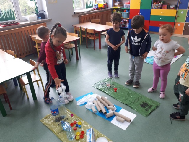 SP Sokołowiec - Światowy Dzień Ziemi w Punkcie Przedszkolnym w Sokołowcu