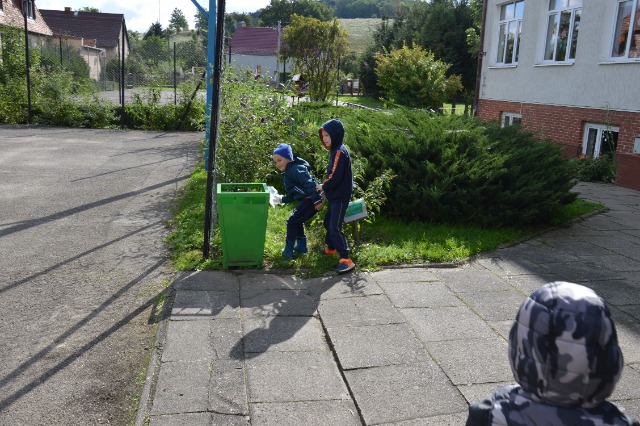 SP Sokołowiec - „WSZYSTKIE ŚMIECI SĄ NASZE”