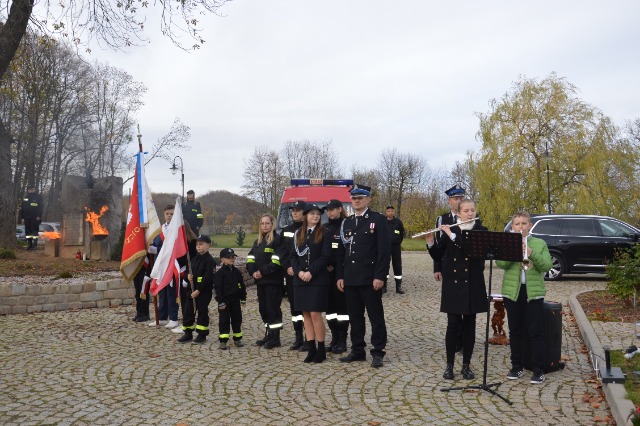 SP Sokołowiec - ŚwiętujeMY!- 104 rocznica Odzyskania Niepodległości przez Polskę.