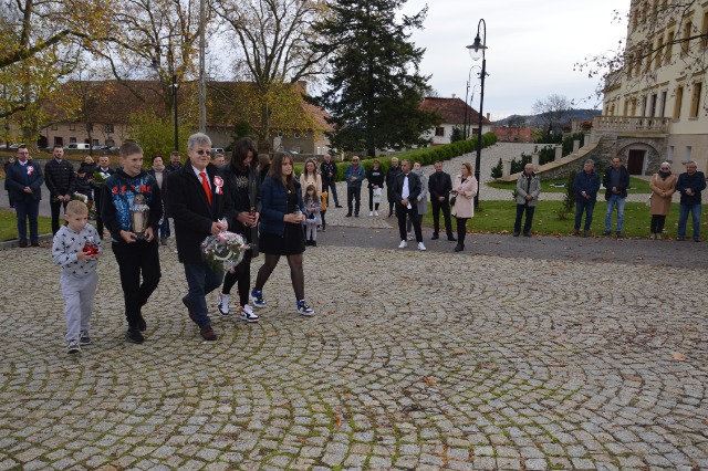 SP Sokołowiec - ŚwiętujeMY!- 104 rocznica Odzyskania Niepodległości przez Polskę.