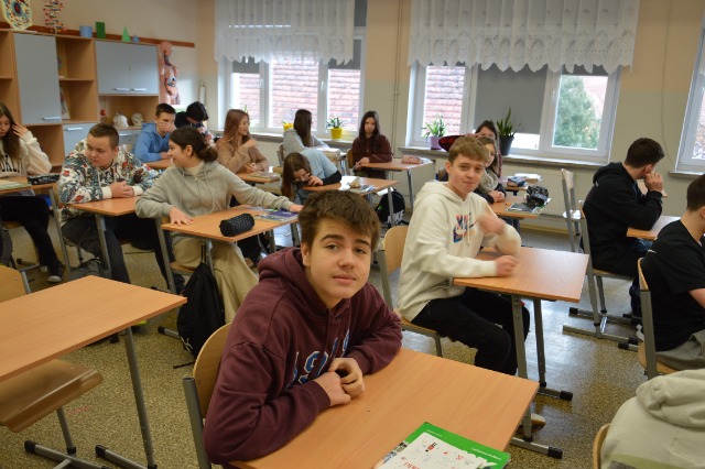 SP Sokołowiec - Zajęcia profilaktyczne z policjantem….