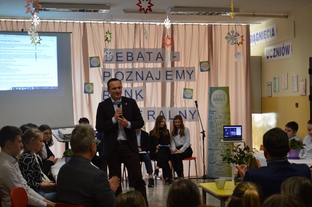 SP Sokołowiec - Debatę czas zacząć…