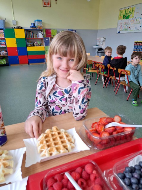SP Sokołowiec - DZIEŃ GOFRA w przedszkolu.