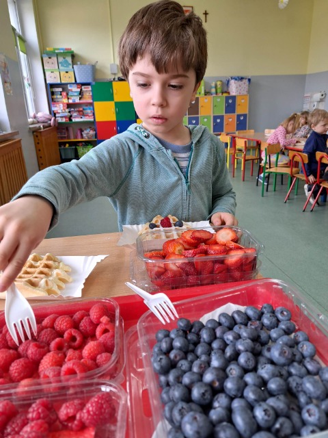 SP Sokołowiec - DZIEŃ GOFRA w przedszkolu.