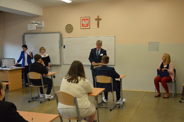 SP Sokołowiec - I RUSZYŁY – EGZAMINY ÓSMOKLASISTÓW…